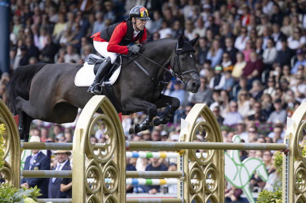 Marcus EHNING (GER) auf Coolio 42, im Sprung, Einzelbild, Einzelaktion, im Springen S3, Umlauf A, FEI Jumping World Championship, WM, Weltmeisterschaft - Individual Final - LONGINES-Preis, am 23.08.2026, FEI Reit Weltmeisterschaft Aachen 2026 vom 11. - 23.08.2026 in Aachen Deutschland; Â