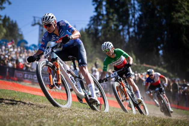 Dutch cyclist Mathieu van der Poel finished second in the UCI Mountain Bike Cross-Country World Cup race in Les Gets, France, on August 23, 2026. (CTKxPhoto MichalxCerveny) CTKPhotoF202608230014501 CTKPhotoF202608230014501