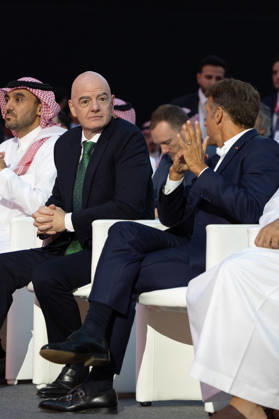 Emmanuel Macron And Mohammed Bin Salman Attend Esports World Cup Closing Ceremony - Paris French President Emmanuel Macron and the Crown Prince and Saudi Arabia s Crown Prince Mohammed bin Salman MBS and President of FIFA Gianni Infantino attend the closing ceremony of the Esports World Cup at the Grand Palais in Paris, France, on August 23, 2026. Photo by Raphael Lafargue ABACAPRESS.COM Paris Ile-de-France France  Copyright: xLafarguexRaphael ABACAx
