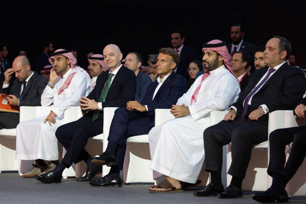 Emmanuel Macron And Mohammed Bin Salman Attend Esports World Cup Closing Ceremony - Paris French President Emmanuel Macron and the Crown Prince and Saudi Arabia s Crown Prince Mohammed bin Salman MBS and President of FIFA Gianni Infantino attend the closing ceremony of the Esports World Cup at the Grand Palais in Paris, France, on August 23, 2026. Photo by Raphael Lafargue ABACAPRESS.COM Paris Ile-de-France France  Copyright: xLafarguexRaphael ABACAx
