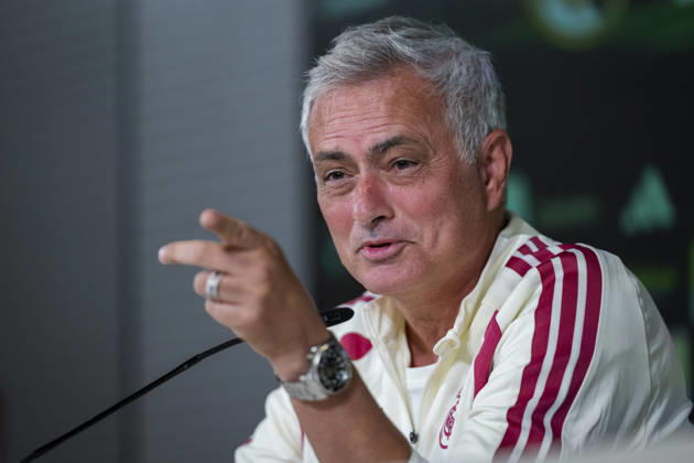 Real Madrid press conference, PK, Pressekonferenz Jose Mourinho, head coach of Real Madrid CF, speaks during the press conference ahead of their LaLiga EA Sports football match against Real Sociedad at Ciudad Real Madrid on August 25, 2026 in Madrid, Spain. Madrid Ciudad Real Madrid Madrid Spain Copyright: xAlbertoxGardinx AGardin_20260825_Foot_Rea_Mad_Tra_0196