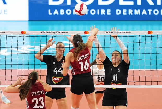 Hungary v Germany - CEV EuroVolley 2026 ISTANBUL, TURKIYE - AUGUST 25: Zsofia Csereklye (44) of Hungary in action against Anastasia Cekulaev (16) of Germany during the CEV EuroVolley 2026 Women Group A match between Hungary and Germany at Sinan Erdem Sports Hall, on August 25, 2026 in Istanbul, Turkiye. Esra Bilgin Anadolu Istanbul Turkey. Editorial use only. Please get in touch for any other usage.  Copyright: x2026xAnadoluxEsraxBilginx
