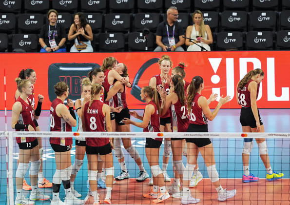 Hungary v Germany - CEV EuroVolley 2026 ISTANBUL, TURKIYE - AUGUST 25: Players of Germany celebrate after winning the CEV EuroVolley 2026 Women Group A match between Hungary and Germany at Sinan Erdem Sports Hall, on August 25, 2026 in Istanbul, Turkiye. Esra Bilgin Anadolu Istanbul Turkey. Editorial use only. Please get in touch for any other usage.  Copyright: x2026xAnadoluxEsraxBilginx