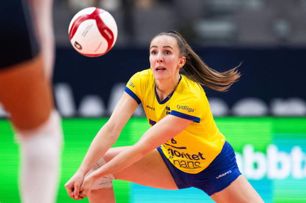 260825 Anna Haak of Sweden during the CEV EuroVolley 2026 group stage volleyball match between Sweden and Croatia on August 25, 2026 in Gothenburg. Photo: Mathias Bergeld BILDBYRAN kod MB MB1406 volleyboll volleyball cev eurovolley 2026 volleyboll-em sverige croatia sweden day 5 dam bbeng kroatien women kvinner Copyright: MATHIASxBERGELD BB260825MB014