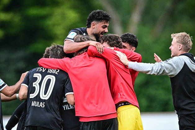 Totopokal 3. Runde 2026 27; 25.08.2026, TSV Landsberg vs. TSV Schwaben Jubel bei den Landsberger nach dem entscheidenen 3:1 gegen Schwaben Augsburg. Totopokal 3. Runde 2026 27; 25.08.2026, TSV Landsberg vs. TSV Schwaben Augsburg; Sportzentrum Landsberg Copyright: xBEAUTIFULxSPORTS Märklx