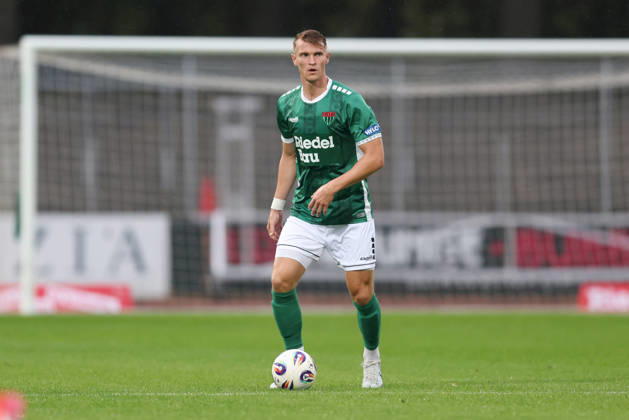 25.08.2026, Herren, Fussball, Saison 2026 2027, Bayerischer Totopokal, Achtelfinale: 1. FC Schweinfurt 1905 - VfB Eichstaett Kevin Frisorger ( 4, 1. FC Schweinfurt 1905) Schweinfurt Sachs-Stadion Bayern Deutschland