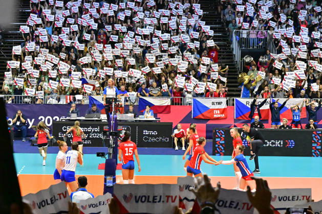 Czech fans during the Women s European Volleyball Championships Group B match Czech Republic vs Ukraine, on August 25, 2026, in Brno, Czech Republic. (CTKxPhoto VaclavxSalek) CTKPhotoP2026082505931  CTKPhotoP2026082505931