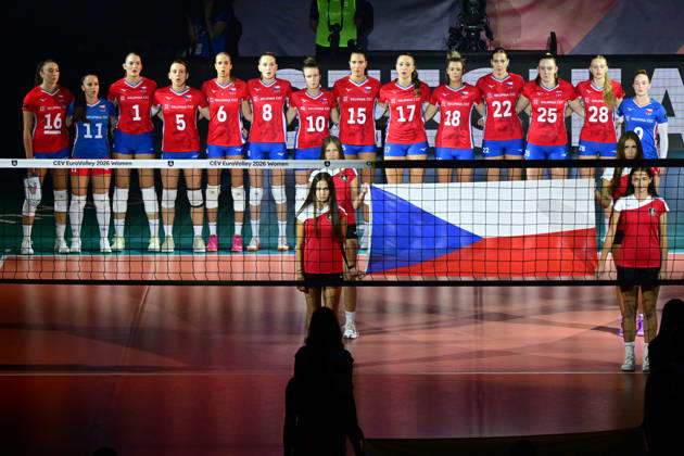 Czech women volleyball team before the Women s European Volleyball Championships Group B match Czech Republic vs Ukraine, on August 25, 2026, in Brno, Czech Republic. (CTKxPhoto VaclavxSalek) CTKPhotoP2026082505980  CTKPhotoP2026082505980