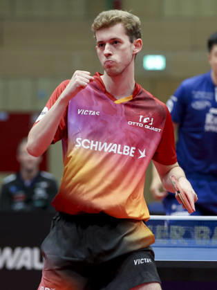 Cedric Meissner (TTC Schwalbe Bergneustadt) jubelt waehrend des Spiels der 1. Tischtennis-Bundesliga der Herren zwischen dem TTC Schwalbe Bergneustadt und dem TTC RhoenSprudel Fulda-Maberzell, Burstenhalle am 25. August 2026 in Bergneustadt, Deutschland. (Foto von Marco Steinbrenner DeFodi Images) +++ Cedric Meissner (TTC Schwalbe Bergneustadt) cheers during the 1st Men s Table tennis, Tischtennis Bundesliga match between TTC Schwalbe Bergneustadt and TTC RhoenSprudel Fulda-Maberzell at Burstenhalle on August 25, 2026 in Bergneustadt, Germany. (Photo by Marco Steinbrenner DeFodi Images) (Photo by Marco Steinbrenner DeFodi Images) -