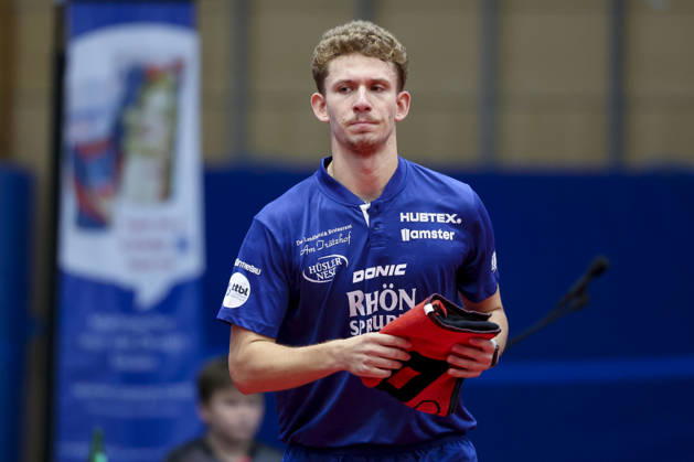 Andrei Teodor Istrate (TTC RhoenSprudel Fulda-Maberzell) schaut enttaeuscht waehrend des Spiels der 1. Tischtennis-Bundesliga der Herren zwischen dem TTC Schwalbe Bergneustadt und dem TTC RhoenSprudel Fulda-Maberzell, Burstenhalle am 25. August 2026 in Bergneustadt, Deutschland. (Foto von Marco Steinbrenner DeFodi Images) +++ Andrei Teodor Istrate (TTC RhoenSprudel Fulda-Maberzell) looks dejected during the 1st Men s Table tennis, Tischtennis Bundesliga match between TTC Schwalbe Bergneustadt and TTC RhoenSprudel Fulda-Maberzell at Burstenhalle on August 25, 2026 in Bergneustadt, Germany. (Photo by Marco Steinbrenner DeFodi Images) (Photo by Marco Steinbrenner DeFodi Images) -