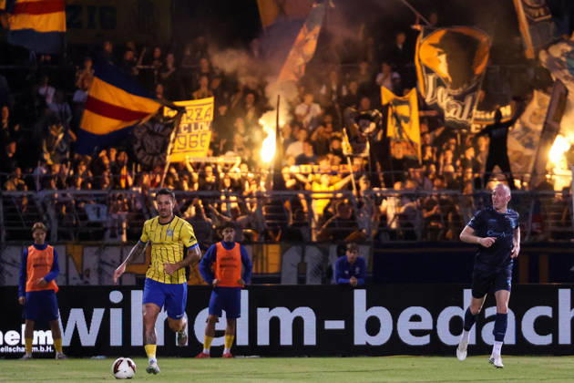 Deutschland: Regionalliga Nordost 2026 2027, 6. Spieltag, 1.FC Lokomotive Leipzig - Chemnitzer FC, Bruno-Plache-Stadion (Leipzig): Filip Kusic (1. FC Lokomotive Leipzig, 36) am Ball