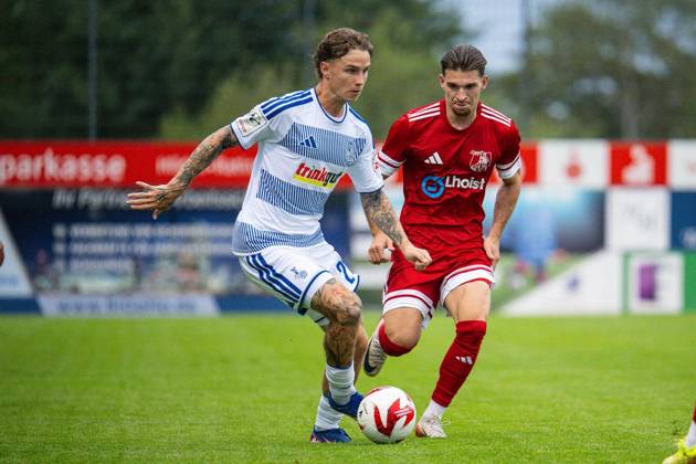 Niederrheinpokal 1.FC Wülfrath - MSV Duisburg ** NUR FÜR REDAKTIONELLE ZWECKE ** EDITORIAL USE ONLY **<p>Fußball Niederrheinpokal 1.FC Wülfrath - MSV Duisburg am 25.08.26 in der IMS-Arena in Velbert Niklas Jessen ( Duisburg ) Duisburg Copyright: JakobxKlos