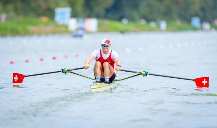 AMSTERDAM - Kai Schaetzle (SUI) in action in the women s single scull parasport event on the third day of the World Rowing Championships at the Bosbaan in the Amsterdam Forest. IRIS VAN DEN BROEK ANP xVIxANPxSportx xxANPxIVx 566301383 originalFilename: 566301383.jpg