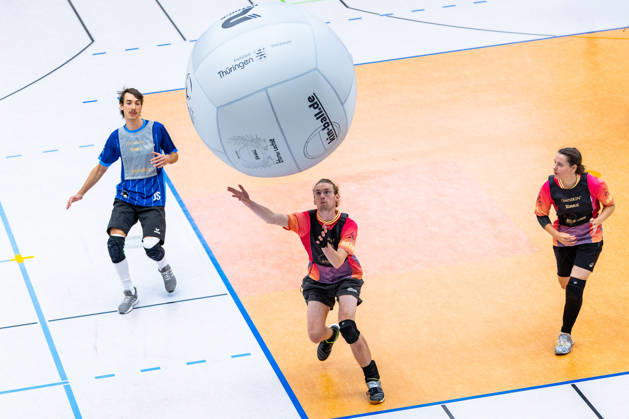 26.08.2026, GER, Kinball Kin-Ball, Frauen Maenner, Saison 26, European Cup 2026 International Open Erfurt Die Erfurter Lachse sind in ihrem ersten Spiel des Turniers auf die TSG Dissen sowie dem TSV Bobingen getroffen. 99089 Erfurt Sporthalle Sportanlage Rieths Thüringen Deutschland