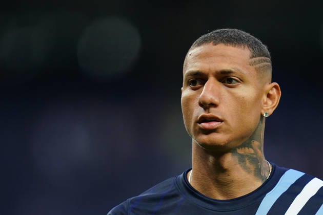 Carabao Cup round 2 Tottenham Hotspur v Charlton Athletic Richarlison of Tottenham Hotspur warming up ahead of kick off during the Carabao Cup round 2 match Tottenham Hotspur vs Charlton Athletic at Tottenham Hotspur Stadium, London, United Kingdom on 26 August 2026 (Photo by Harvey Murphy News Images) Copyright: xHarveyxMurphy NewsxImagesx