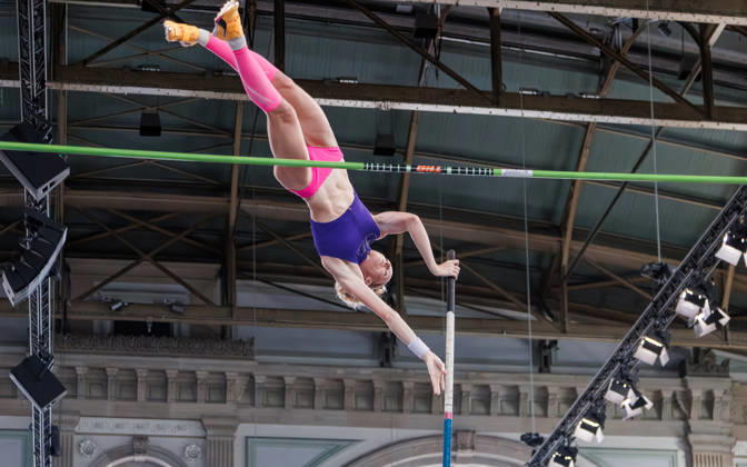 {event, {location}Zürich, Weltklasse_Zürich, Switzerland - 2026 August 26: während dem Weltklasse_Zürich im Hauptbahnhof, Stabhochsprung der Frauen, Weltklasse_Zürich-Zürich, am 26.08.2026, at Hauptbahnhof_Halle in Zürich, Switzerland, MORRIS Sandy (USA), das Bild fängt den Eindruck und die Stimmung des Moments ein beim Stabhochsprung der Frauen ein. Bild: Kobi Schenkel pics.ch Zürich Hauptbahnhof_Halle Switzerland