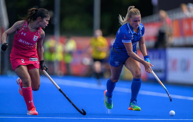 Hockey World Cup Semi Final Ellie Mackenzie advances with the ball during the 11 12th classification match between Japan and Scotland in the 2026 Womens FIH Hockey World Cup at Wagener Stadium, Amstelveen 27 08 2026 UK Newspapers OUT Copyright: xGraemexWilcocksonx FIL-23842-0031