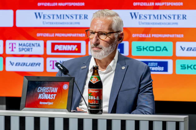 Christian Künast (Vorstand Deutscher Eishockey Bund DEB) GER, Eishockey, Pressekonferenz, offizielle Vorstellung neuer Bundestrainer Deutscher Eishockey Bund DEB, 27.08.2026 Foto: HMB Media Franz Feiner Copyright: HMBxMedia FranzxFeiner
