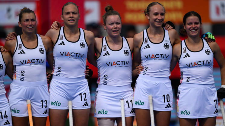 Hockey World Cup Semi Final Germany stand for the national anthem before the 5 6th classification match between India and Germany in the 2026 Womens FIH Hockey World Cup at Wagener Stadium, Amstelveen 27 08 2026 UK Newspapers OUT Copyright: xGraemexWilcocksonx FIL-23842-0053