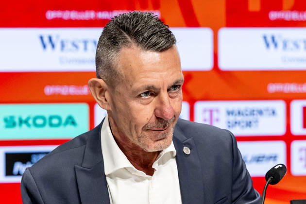 Frank Lutz (Vorstandsvorsitzender, Deutscher Eishockey Bund DEB) Portrait Portraet GER, Eishockey, Pressekonferenz, offizielle Vorstellung neuer Bundestrainer Deutscher Eishockey Bund DEB, 27.08.2026 Foto: HMB Media Franz Feiner Copyright: HMBxMedia FranzxFeiner