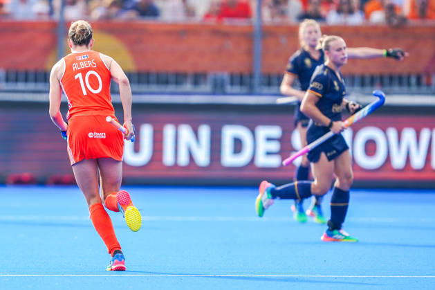 2026-08-27 Netherlands v Belgium - FIH Hockey World Cup AMSTELVEEN, NETHERLANDS - AUGUST 27: during the FIH Hockey World Cup match between Netherlands and Belgium at Wagener Stadion on August 27, 2026 in Amstelveen, Netherlands. Amstelveen Wagener Stadion Netherlands Content not available for redistribution in The Netherlands directly or indirectly through any third parties. Copyright: xAndrexWeeningx