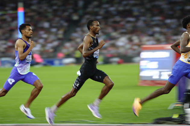 Zürich, Switzerland - August 27: Egide Ntakarutimana (BDI) and Abdisa Fayisa (ETH) compete in the 3000m Men during the Wanda Diamond League Weltklasse Zürich at Stadion Letzigrund on August 27, 2026 in Zürich, Switzerland. Copyright: xKjetilxWaberx xSPPx Sportspressphoto_SPR217199
