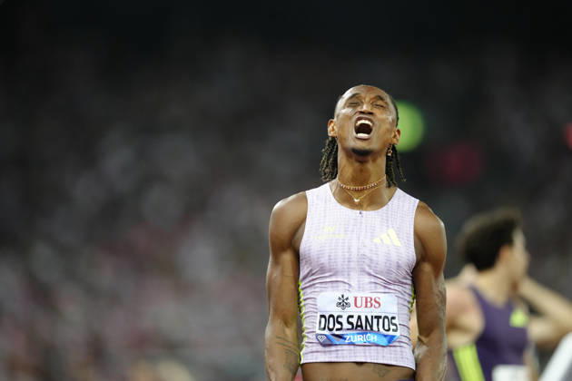 Zürich, Switzerland - August 27: Alison dos Santos (BRA) with a new world record competes in the 400m Hurdles Men during the Wanda Diamond League Weltklasse Zürich at Stadion Letzigrund on August 27, 2026 in Zürich, Switzerland. Copyright: xKjetilxWaberx xSPPx Sportspressphoto_SPR217215