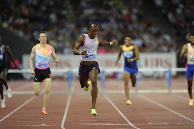Zürich, Switzerland - August 27: Alison dos Santos (BRA) with a new world record competes in the 400m Hurdles Men during the Wanda Diamond League Weltklasse Zürich at Stadion Letzigrund on August 27, 2026 in Zürich, Switzerland. Copyright: xKjetilxWaberx xSPPx Sportspressphoto_SPR217221