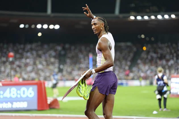 Zürich, Switzerland - August 27: Alison dos Santos (BRA) with a new world record competes in the 400m Hurdles Men during the Wanda Diamond League Weltklasse Zürich at Stadion Letzigrund on August 27, 2026 in Zürich, Switzerland. Copyright: xKjetilxWaberx xSPPx Sportspressphoto_SPR217228