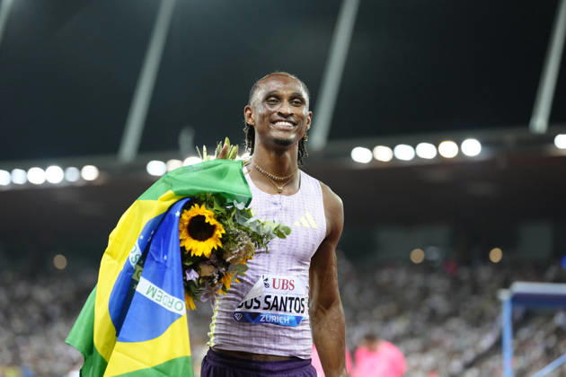 Zürich, Switzerland - August 27: Alison dos Santos (BRA) with a new world record competes in the 400m Hurdles Men during the Wanda Diamond League Weltklasse Zürich at Stadion Letzigrund on August 27, 2026 in Zürich, Switzerland. Copyright: xKjetilxWaberx xSPPx Sportspressphoto_SPR217229