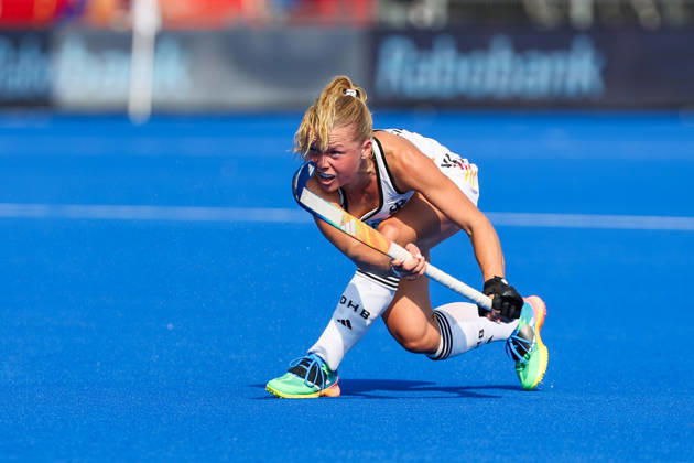 Feldhockey, FIH Hockey World Cup 2026 women, Indien vs. Deutschland Emma Davidsmeyer (GER 23) beim Abschlag Wavre Belfius Hockey Arena Belgien Copyright: xSusannexBreithauptx