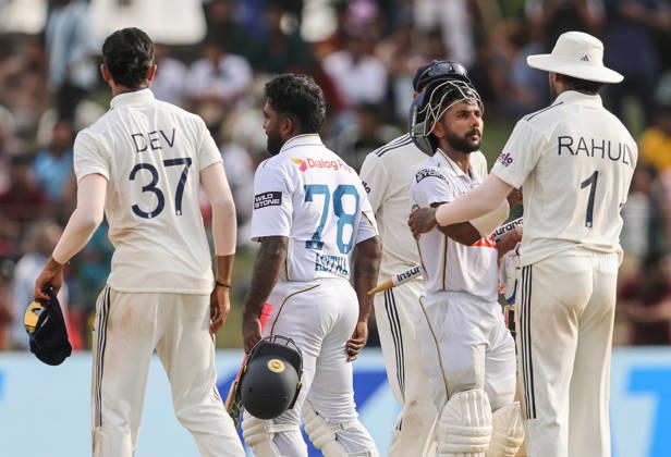 IND vs SL, 2nd Test, Day 5 Colombo Sri Lanka , Aug 27 (ANI): Sri Lanka s Sonal Dinusha greets India s KL Rahul after the end of the 2nd test match on day 5, at Sinhalese Sports Club ground in Colombo on Thursday. Colombo Sri Lanka Copyright: xANIx ANI_20260827429