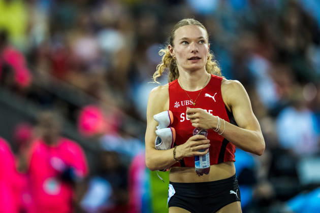 ZÜRICH, SWITZERLAND - AUGUST 27: Fabienne Hoenke of Switzerland (SUI) after the womens 200 m at Diamond League: Weltklasse Zürich on August 27, 2026 in the Stadion Letzigrund, Zürich, Switzerland. Copyright: xUlfxSchillerx