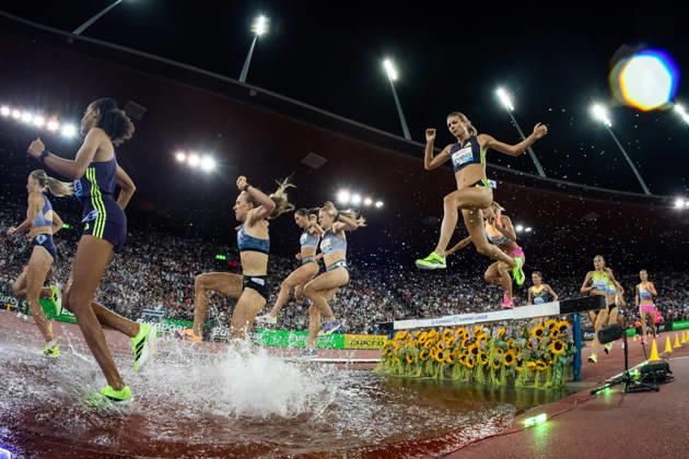 Athletics Diamond League meet in Letzigrund Stadium, Zurich, Switzerland Athletes compete during the womens 3000m steeplechase at the Weltklasse Diamond League meet in Letzigrund Stadium, Zurich, Switzerland on August 27, 2026. ZURICH SWITZERLAND  Copyright: xMatrixxImagesxYonathanxKellermanx