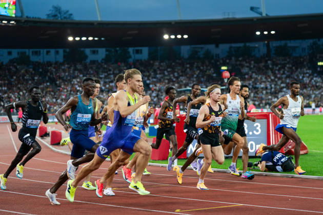 Athletics Diamond League meet in Letzigrund Stadium, Zurich, Switzerland Filip OSTROWSKI (Poland) sets the pace in the men s 3000m at the Weltklasse Diamond League meet in Letzigrund Stadium, Zurich, Switzerland on August 27, 2026. ZURICH SWITZERLAND  Copyright: xMatrixxImagesxYonathanxKellermanx