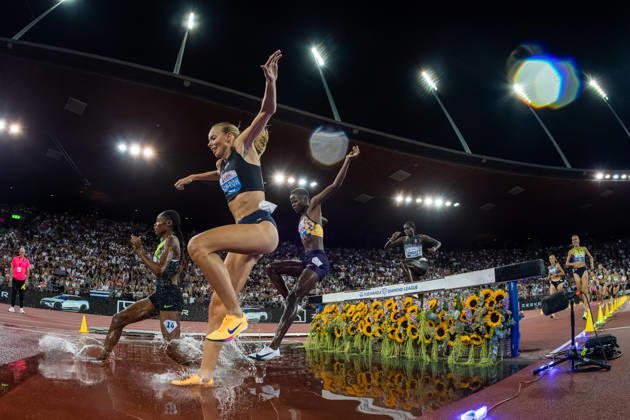 Athletics Diamond League meet in Letzigrund Stadium, Zurich, Switzerland CHEROTICH Faith from Kenya wins the womens 3000m steeplechase ahead of LEMNGOLE Doris (KEN) at the Weltklasse Diamond League meet in Letzigrund Stadium, Zurich, Switzerland on August 27, 2026. ZURICH SWITZERLAND  Copyright: xMatrixxImagesxYonathanxKellermanx