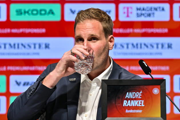DEB Pressekonferenz; 27.08.2026 MUNICH, GERMANY - 27. AUGUST: im Bild der neue Eishockey Bundestrainer der deutschen Nationalmannschaft - Andre RANKEL auf der Pressekonferenz im SAP Garden in München Copyright: xBEAUTIFULxSPORTS Goldbergx