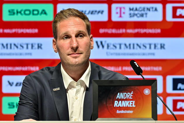 DEB Pressekonferenz; 27.08.2026 MUNICH, GERMANY - 27. AUGUST: im Bild der neue Eishockey Bundestrainer der deutschen Nationalmannschaft - Andre RANKEL auf der Pressekonferenz im SAP Garden in München Copyright: xBEAUTIFULxSPORTS Goldbergx