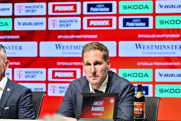 DEB Pressekonferenz; 27.08.2026 MUNICH, GERMANY - 27. AUGUST: im Bild der neue Eishockey Bundestrainer der deutschen Nationalmannschaft - Andre RANKEL auf der Pressekonferenz im SAP Garden in München Copyright: xBEAUTIFULxSPORTS Goldbergx