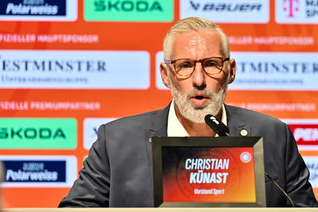 DEB Pressekonferenz; 27.08.2026 MUNICH, GERMANY - 27. AUGUST: im Bild der Vorstand des DEB - Christian KÜNAST auf der Pressekonferenz im SAP Garden in München Copyright: xBEAUTIFULxSPORTS Goldbergx