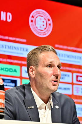 DEB Pressekonferenz; 27.08.2026 MUNICH, GERMANY - 27. AUGUST: im Bild der neue Eishockey Bundestrainer der deutschen Nationalmannschaft - Andre RANKEL auf der Pressekonferenz im SAP Garden in München Copyright: xBEAUTIFULxSPORTS Goldbergx