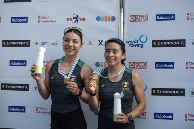 Amsterdam The Netherlands 27th August 2026 2026 World Rowing Championships on the Bosbaan in Amsterdam Lightweight Women s Double Sculls Final (Final) Medal ceremony. Gold medal winners Aylin Maryah Ibarra Maduena and Melissa Marquez (MEX) watersport,