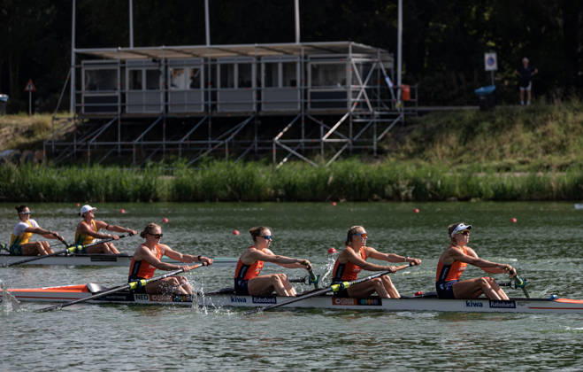 Amsterdam The Netherlands 27th August 2026 2026 World Rowing Championships on the Bosbaan in Amsterdam Women s Four Semifinal 1 (Semifinal) B Ymkje Clevering 2 Nika Johanna Vos 3 Linn Van Aanholt S Tinka Offereins (NED) watersport,