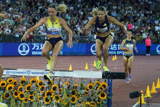 Zurich Leichtathletik, athletics, Wanda Diamond League Weltklasse Zürich 27.08.2026, Letzigrund Stadion Zürich , 3000m Hindernislauf Frauen 3000m Steeplechase Women Lea Meyer, Deutschland, Gabrielle Jennings, Grossbritannien, GB