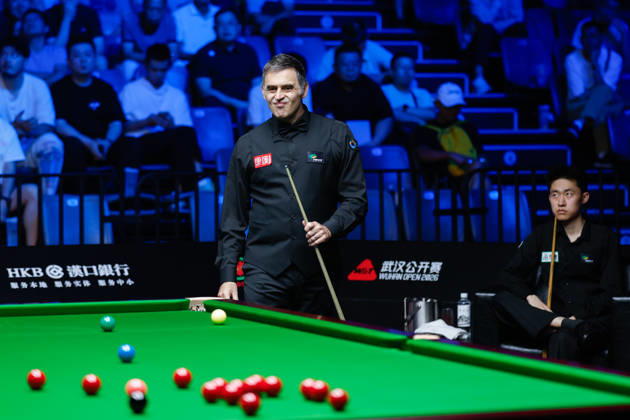 (260828) -- WUHAN, Aug. 28, 2026 -- Ronnie O Sullivan reacts during the semifinal match between Ronnie O Sullivan of England and Chang Bingyu of China at Wuhan Open 2026 snooker tournament in Wuhan, central China s Hubei Province, Aug. 28, 2026. ) (SP)CHINA-SNOOKER-WUHAN OPEN(CN) WuxZhizun 