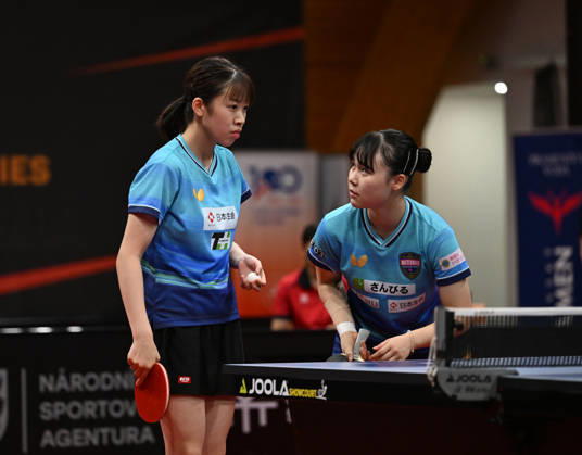 From left Rin Mende and Misuzu Takeya of Japan in action during the match against Orawan Paranang and Suthasini Sawettabut of Thailand during the women s doubles Table tennis, Tischtennis final at the WTT Feeder in Olomouc, Czech Republic, on August 28, 2026. (CTKxPhoto LudekxPerina) CTKPhotoP2026082806061  CTKPhotoP2026082806061