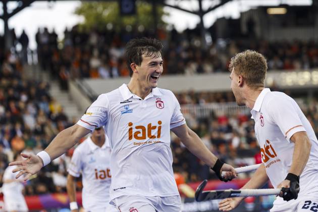 AMSTELVEEN - JosÃ Basterra of Spain celebrates scoring the 3-1 during the Hockey World Cup semi-final between the Netherlands and Spain at the Wagener Stadium. BAS CZERWINSKI ANP xVIxANPxSportx xxANPxIVx 566445768 originalFilename: 566445768.jpg