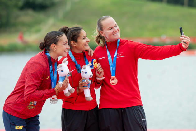 ICF Canoe Sprint and Paracanoe World Championships Laia Pelachs, Zsoka Csikos, Pernille Brandstrup Knudsen during ICF Canoe Sprint and Paracanoe World Championships in Poznan, Poland, on August 28, 2026 Poznan Poland  Copyright: xFotoxOlimpikx originalFilename:jastrzebowski-icfcanoe260826_np5Hr.jpg