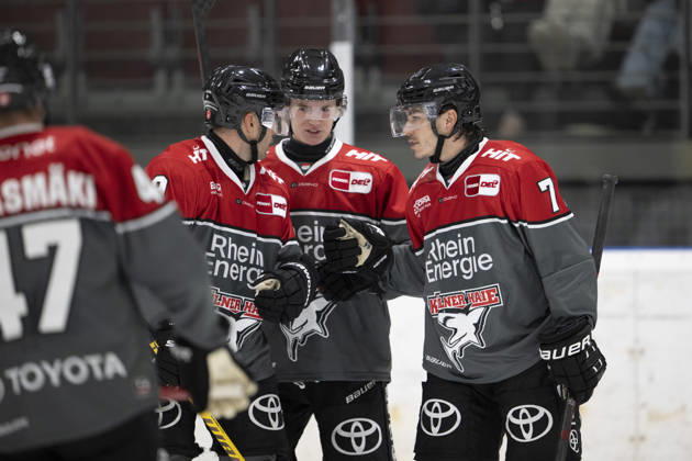 PENNY DEL 1 2. Testspiel; Kölner Haie - Löwen Frankfurt ; Köln, 28.08.2026 Maxi Kammerer (Kölner Haie, Sturm, 9); Carlos Händel (Kölner Haie, Verteidigung, 7); Daniel Fischbuch (Kölner Haie, Sturm, 71); PENNY DEL 1 2. Testspiel; Kölner Haie - Löwen Frankfurt am 28.08.2026 in der KA2 in Köln (Deutschland). Copyright: xBEAUTIFULxSPORTS AndreasxDickx