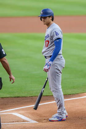 MLB, Baseball Herren, USA 2026: Dodgers Vs Tigers AUG 28 Aug 28, 2026; Detroit, Michigan, USA; Los Angeles Dodgers Shohei Ohtani (17) steps up for the first at bat of the game at Comerica Park. Mandatory Credit: Allan Dranberg-Cal Media (Credit Image: Â Allan Dranberg Cal Sport Media) Detroit Michigan USA EDITORIAL USE ONLY Copyright: xx ZUMA-20260828_zma_c04_009.jpg AllanxDranbergx csmphotothree515069